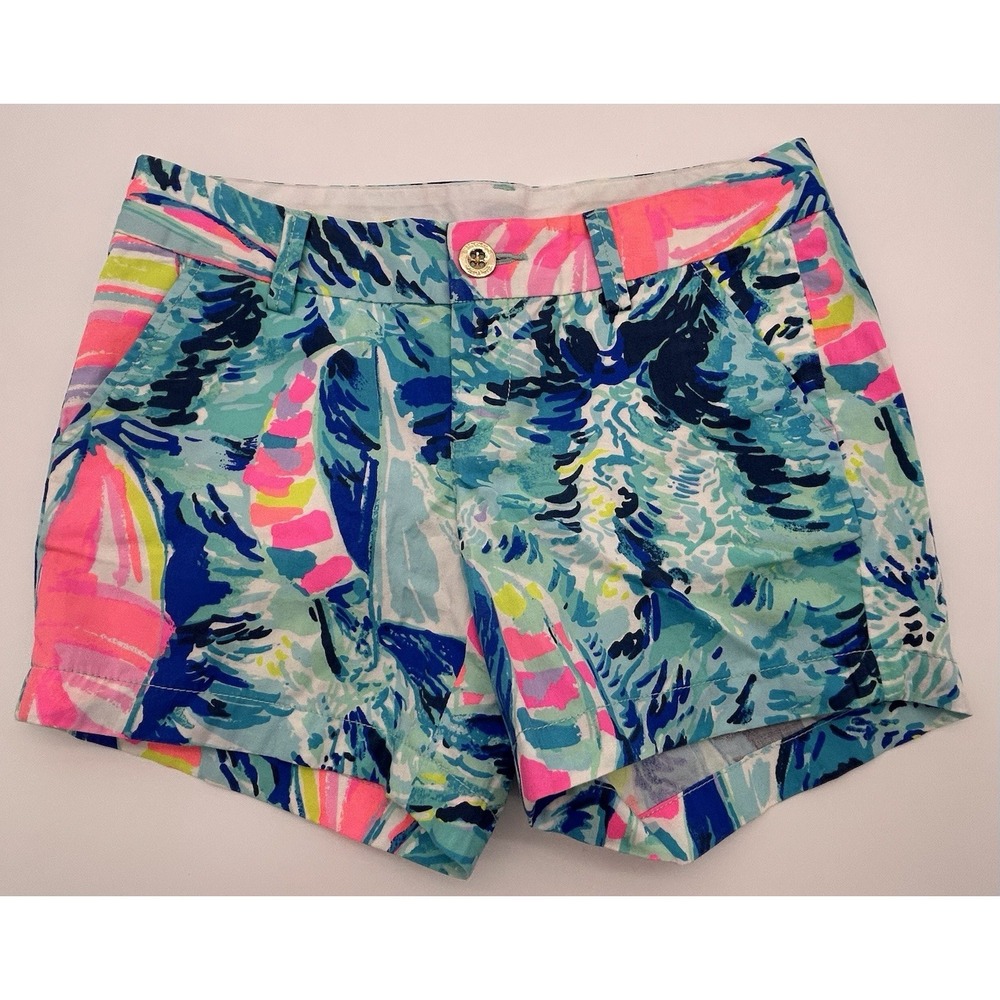 Lilly Pulitzer Callahan Shorts Size 00 /5" Inseam Floral Nature Cotton Blend